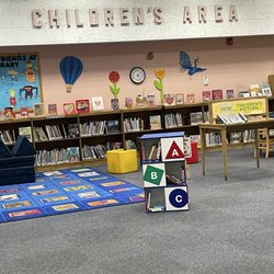 Granada Hills Branch Library