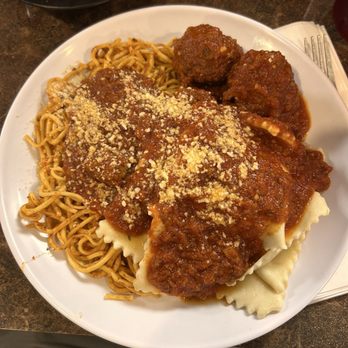 Mama Z's Cafe - Italian Sampler - Italian Near Me - Tontitown, Arkansas