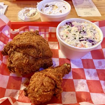 Red Light Chicken - Delicious 2-piece chicken with Cole slaw. - American Near Me - Tulsa, Oklahoma Red Light Chicken - Delicious 2-piece chicken with Cole slaw. - American Near Me - Tulsa, Oklahoma