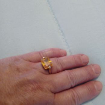 Elegance Goldsmith - Custom made gold setting - Jewelry Near Me - Edmonton, Alberta Elegance Goldsmith - Custom made gold setting - Jewelry Near Me - Edmonton, Alberta