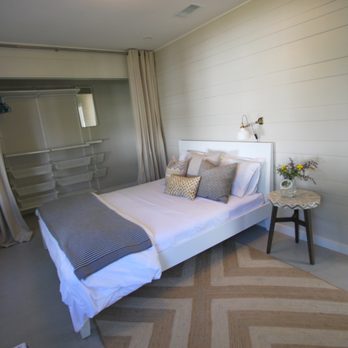 Sheridan Gardens - Bedroom - Rehabilitation Center Near Me - Encinitas, California