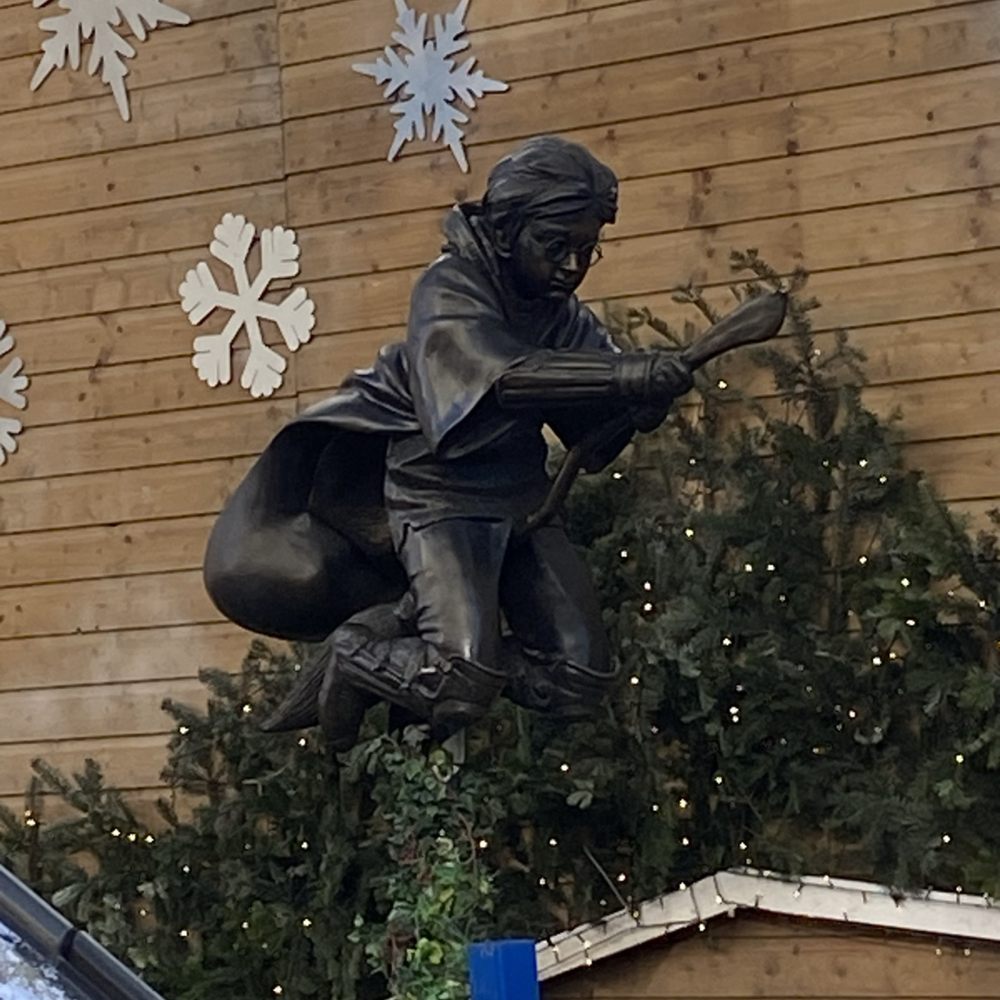 Leicester Square - Harry Potter - Landmarks & Historical Buildings Near Me