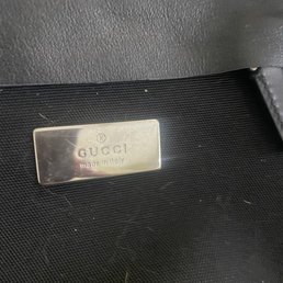All leather on my 22+ year old Gucci tote bag was replaced with new leather and resewn perfectly by Chicago Cobbler. All leather on my 22+ year old Gucci tote bag was replaced with new leather and resewn perfectly by Chicago Cobbler.