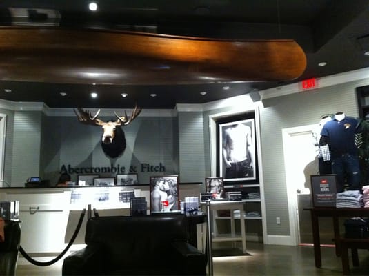 Abercrombie & Fitch by null
