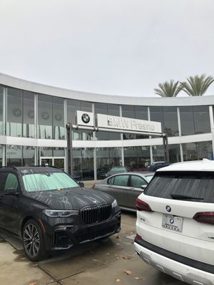 BMW FRESNO - Updated December 2024 - 176 Photos & 198 Reviews - 7171 N ...