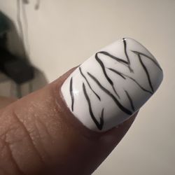 Diamond Nails and Spa - Look how bad that looks! It literally looks like a little kid did it