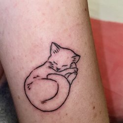 Dark Roots Tattoo - Tattoo