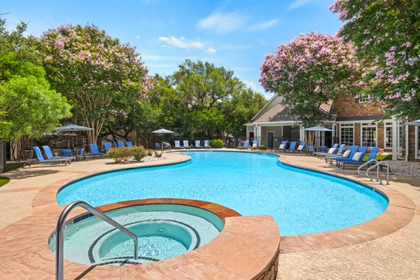 The Lodge At Westover Hills