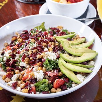 Black Squirrel - Kale Salad - Southern Near Me - Versailles, Kentucky