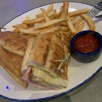 Mosaico Kitchen + Bar - 8" Street Cuban Sandwich - Wine Bars Near Me - Miami, Florida