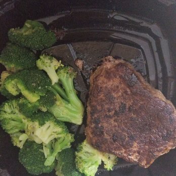 LongHorn Steakhouse - I can cook better food at home. - Steakhouses Near Me - Wooster, Ohio