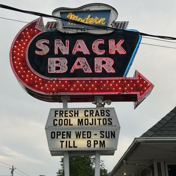 Modern Snack Bar - Sign outside - Seafood Near Me - Aquebogue, New York Modern Snack Bar - Sign outside - Seafood Near Me - Aquebogue, New York