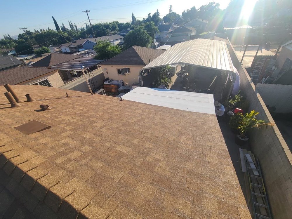 Slide of Universal Builders