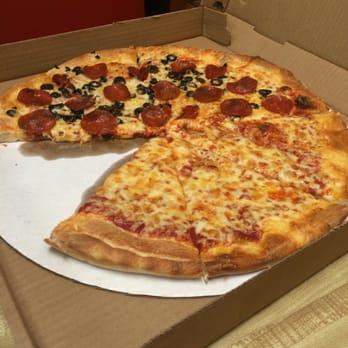 Andrea's Pizza Woburn - Large pizza - Pizza Near Me - Woburn, Massachusetts
