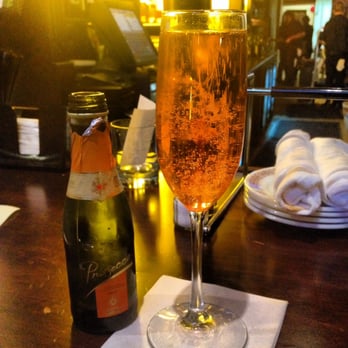 Ottava Via - This Spritz is really awesome!! I came here because of the Yelp reviews! I like this cozy place! - Pizza Near Me - Detroit, Michigan Ottava Via - This Spritz is really awesome!! I came here because of the Yelp reviews! I like this cozy place! - Pizza Near Me - Detroit, Michigan