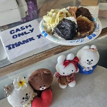 Toshi's Delicatessen & Restaurant - Cash only! We got a nori musubi, corned beef hash patty, hamburger patty (teriyaki flavored), salmon, and chow funn - Delis Near Me - Honolulu, Hawaii Toshi's Delicatessen & Restaurant - Cash only! We got a nori musubi, corned beef hash patty, hamburger patty (teriyaki flavored), salmon, and chow funn - Delis Near Me - Honolulu, Hawaii