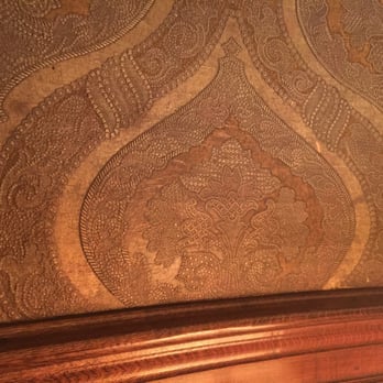 Castle Hill Resort and Spa - Original wallpaper. - Hotels Near Me - Proctorsville, Vermont