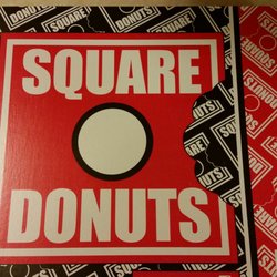 Square Donuts - Box/Logo
