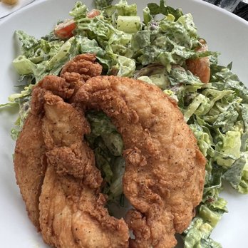 Delwood - Fried Chicken Salad - Gastropubs Near Me - Cincinnati, Ohio Delwood - Fried Chicken Salad - Gastropubs Near Me - Cincinnati, Ohio