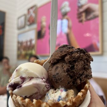 JENI'S SPLENDID ICE CREAMS - Updated November 2025 - 197 Photos