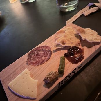 Maxwell Park - Charcuterie - Wine Bars Near Me - Washington, DC, District of Columbia