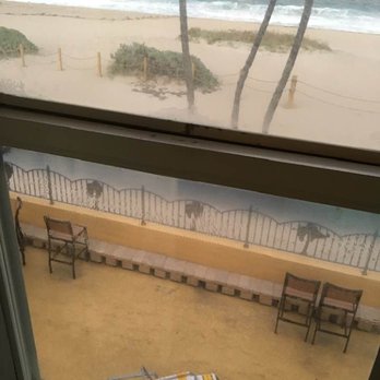 Ebb Tide Resort - Pompano Beach - Another picture of the window with no screen and no lock and the concrete fall below - Resorts Near Me - Pompano Beach, Florida