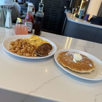 The Brunch Bar - Standard Breakfast - Coffee & Tea Near Me - Rochester Hills, Michigan The Brunch Bar - Standard Breakfast - Coffee & Tea Near Me - Rochester Hills, Michigan