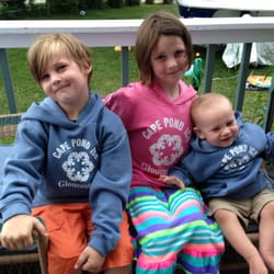 Cape Pond Ice Co - James, Kate & Will Armstrong are the Coolest Kids Around!!