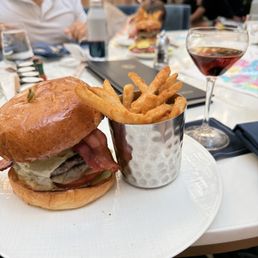 Dc Double Cheeseburger