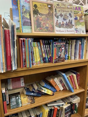 Photo of Renaissance Book Shop - Milwaukee, WI, US.