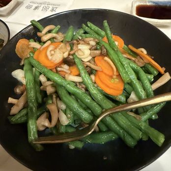 Supreme Dumplings - Shanghainese Near Me - Honolulu, Hawaii Supreme Dumplings - Shanghainese Near Me - Honolulu, Hawaii