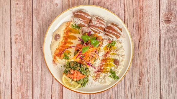 Ginger Cafe&Grill by null