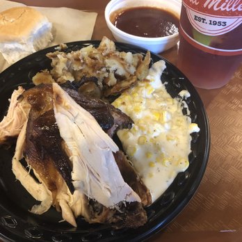 Bill Miller BBQ - Barbeque Near Me - Cedar Park, Texas