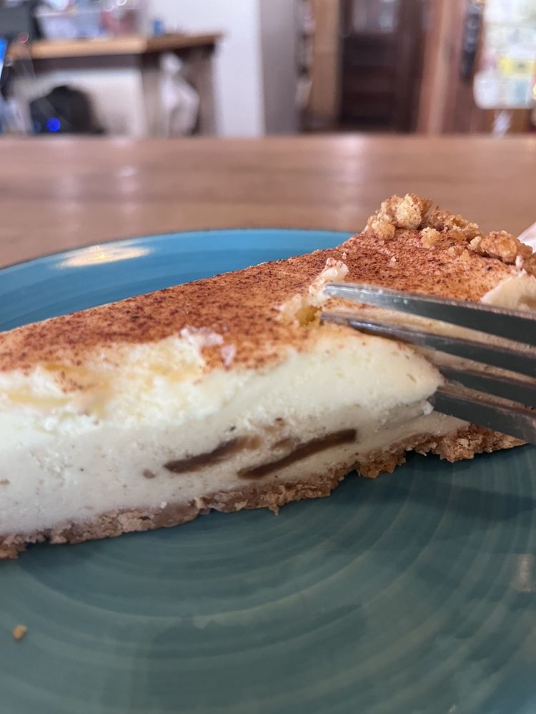 Three Robbers Pub Logo