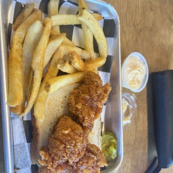 Lovebird - Almost Famous Chicken - My girl ain't hungry - Southern Near Me - Winter Haven, Florida
