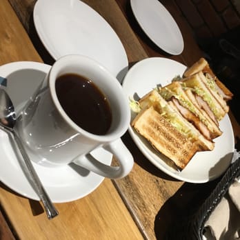 クローバー珈琲焙煎所那珂川店 Closed 17 Photos Cafes 那珂川町道善2 5 筑紫郡 福岡県 Japan Restaurant Reviews Phone Number