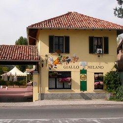 Giallo Milano - Entrata
