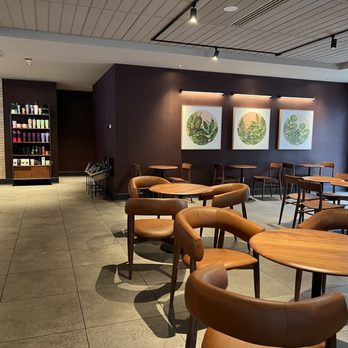 Starbucks - Good amount of indoor seating. - Coffee & Tea Near Me - Tallahassee, Florida Starbucks - Good amount of indoor seating. - Coffee & Tea Near Me - Tallahassee, Florida