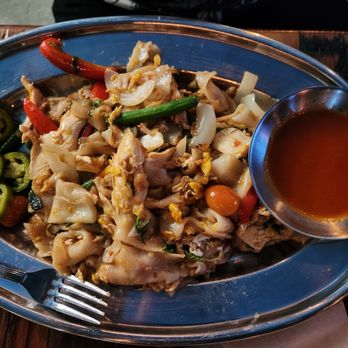 Tee Sud Thai Rustic and Bar - Drunkard noodles - Bars Near Me - Snohomish, Washington Tee Sud Thai Rustic and Bar - Drunkard noodles - Bars Near Me - Snohomish, Washington