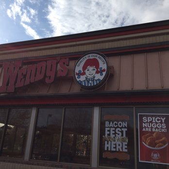 Wendy's - the front of the restaurant - Fast Food Near Me - Blaine, Minnesota Wendy's - the front of the restaurant - Fast Food Near Me - Blaine, Minnesota