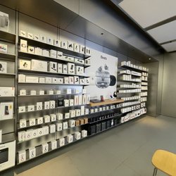 Apple Southdale