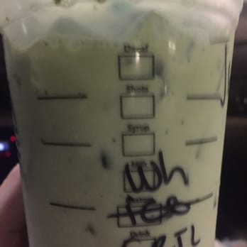 Starbucks - Look at that, obviously they have communicated problem between their workers.. 2/3 cups of ice it's finally I got - Coffee & Tea Near Me - Walnut Creek, California