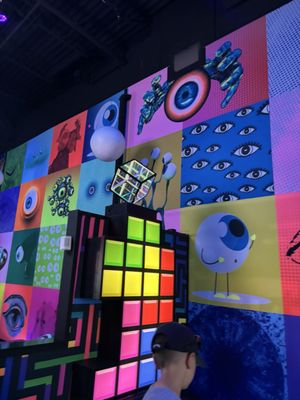 Ripley's Crazy Golf by null