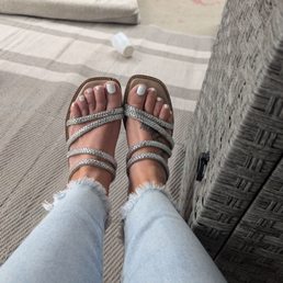 Gel pedicure with callus removal