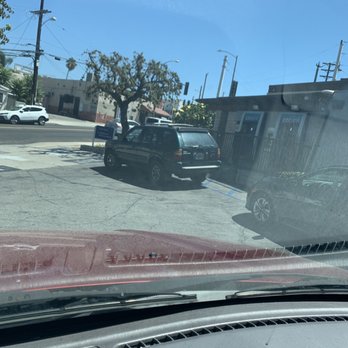 Citibank - Not sure if that's for handicap only or ??? Im a little confused lol - Banks & Credit Unions Near Me - Los Angeles, California Citibank - Not sure if that's for handicap only or ??? Im a little confused lol - Banks & Credit Unions Near Me - Los Angeles, California