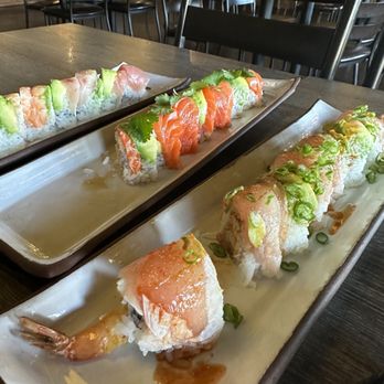 Sushi Lounge Encinitas - Tasmanian Devil Roll Albacore Special Roll Rainbow Roll - Sushi Bars Near Me - Encinitas, California Sushi Lounge Encinitas - Tasmanian Devil Roll Albacore Special Roll Rainbow Roll - Sushi Bars Near Me - Encinitas, California