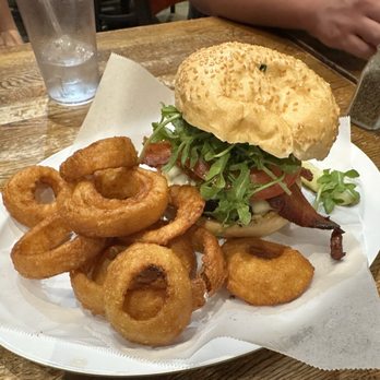 Burgers and Brew - Sriracha burger - Burgers Near Me - Sacramento, California Burgers and Brew - Sriracha burger - Burgers Near Me - Sacramento, California