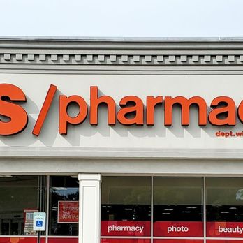 CVS Pharmacy - Exterior 9.16.23 - Drugstores Near Me - West Babylon, New York