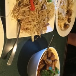Kari lambu and fried noodles Kari lambu and fried noodles
