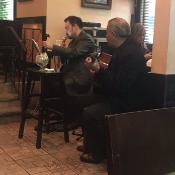 Oh! Calamares - Live band was awesome - Peruvian Near Me - Kearny, New Jersey